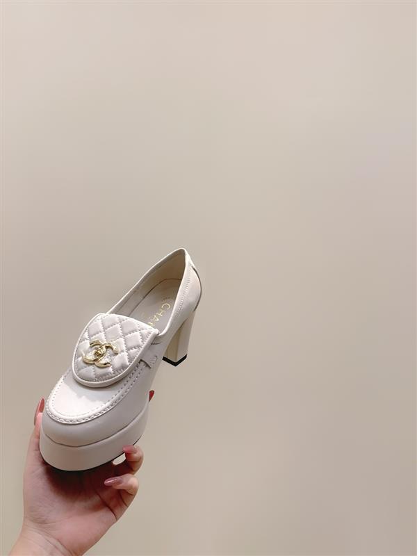 2025112717151171 320